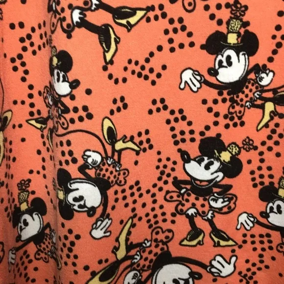 LuLaRoe Mini Mouse Short Sleeve Tee Shirt: Size Large - Picture 4 of 8